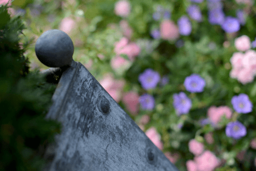 Ball decoration on the Arthur Jack metal planter